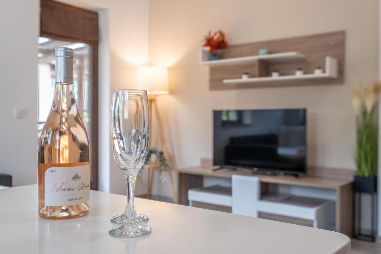 Tarnovgrad Apartments - Free Parking فيليكو ترنوفو المظهر الخارجي الصورة