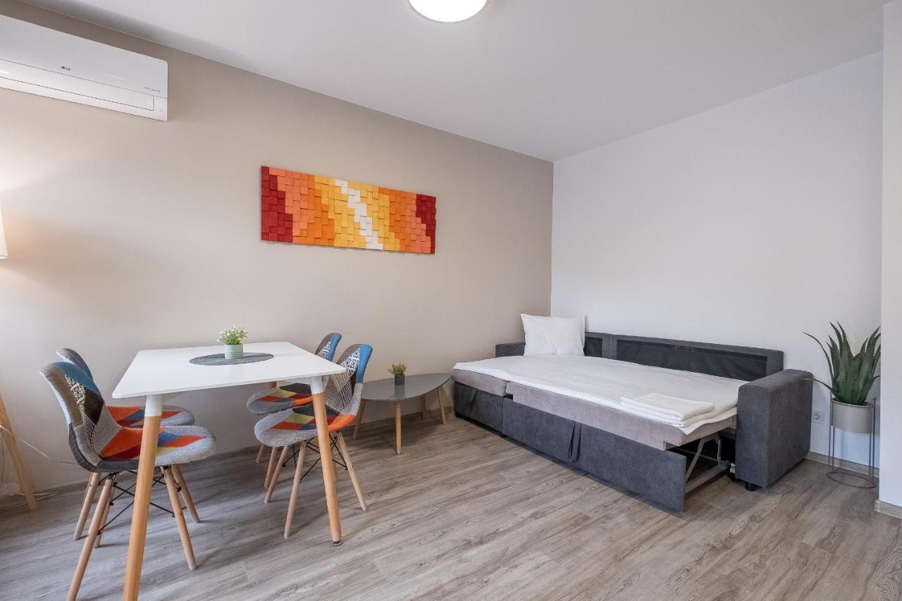 Tarnovgrad Apartments - Free Parking فيليكو ترنوفو المظهر الخارجي الصورة